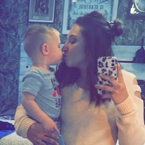 Meet your Posher, Courtney